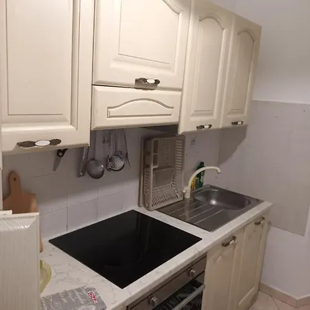 L'appartamento Delle Vacanze Apartment *